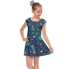 Bons-foot-prints-pattern-background Kids  Cap Sleeve Dress