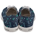 Bons-foot-prints-pattern-background Men s Low Top Canvas Sneakers View4