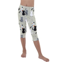 Cute-cat-seamless-pattern Kids  Lightweight Velour Capri Leggings 