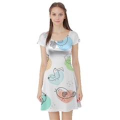 Cartoon-bird-cute-doodle-bird Short Sleeve Skater Dress