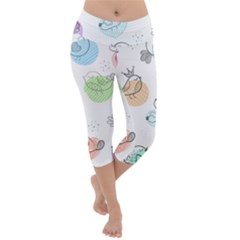 Cartoon-bird-cute-doodle-bird Lightweight Velour Capri Yoga Leggings