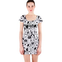 Seamless-pattern-with-black-white-doodle-dogs Short Sleeve Bodycon Dress