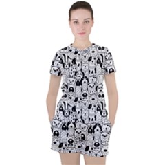 Seamless-pattern-with-black-white-doodle-dogs Women s Tee And Shorts Set