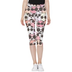 Cute-dog-seamless-pattern-background Inside Out Lightweight Velour Capri Leggings 