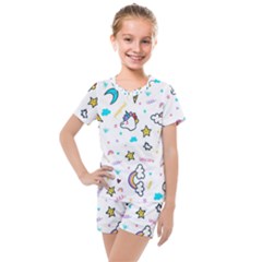 Unicorns-rainbows-seamless-pattern Kids  Mesh Tee And Shorts Set