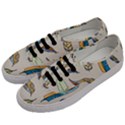 Vector-boho-doodle-feathers-seamless-pattern-illustration Men s Classic Low Top Sneakers View2