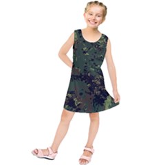 Military-background-grunge-style Kids  Tunic Dress by Wegoenart