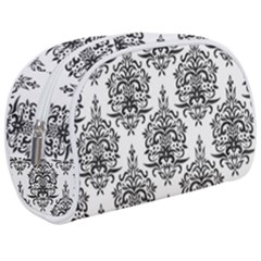 Black And White Ornament Damask Vintage Make Up Case (medium) by ConteMonfrey