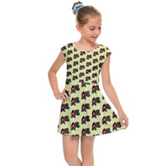 Guarana Fruit Small Kids  Cap Sleeve Dress by ConteMonfrey