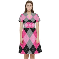 Seamless Argyle Pattern Short Sleeve Waist Detail Dress by Wegoenart