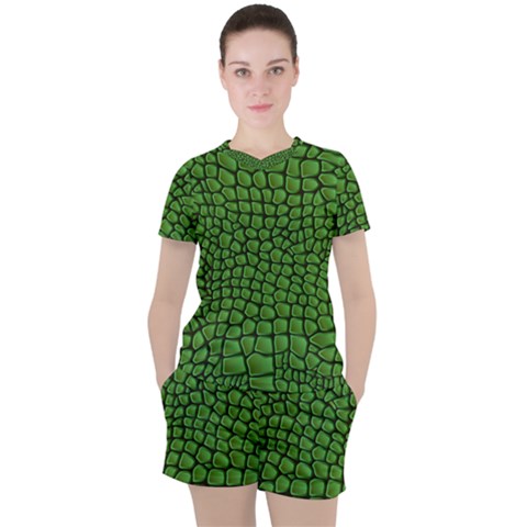 Seamless Pattern Crocodile Leather Women s Tee And Shorts Set by Wegoenart