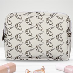 Cute Leaves Draw Make Up Pouch (medium) by ConteMonfrey