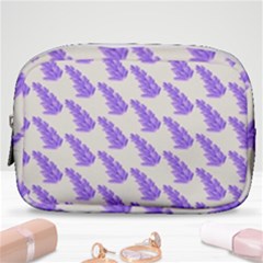 Cute Lavanda Make Up Pouch (small) by ConteMonfrey