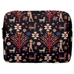 Carpet-symbols Make Up Pouch (large) by Gohar