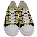 Stay Cool With Bloom In Decorative Men s Low Top Canvas Sneakers View1