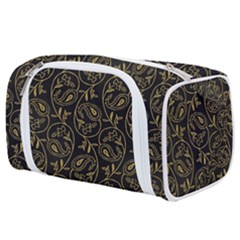 Classy Golden Leaves   Toiletries Pouch by ConteMonfrey