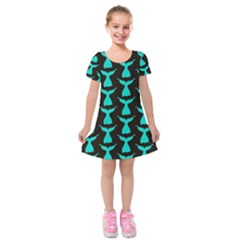 Blue Mermaid Tail Black Kids  Short Sleeve Velvet Dress by ConteMonfrey