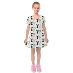 Black And White Mermaid Tail Kids  Short Sleeve Velvet Dress by ConteMonfrey