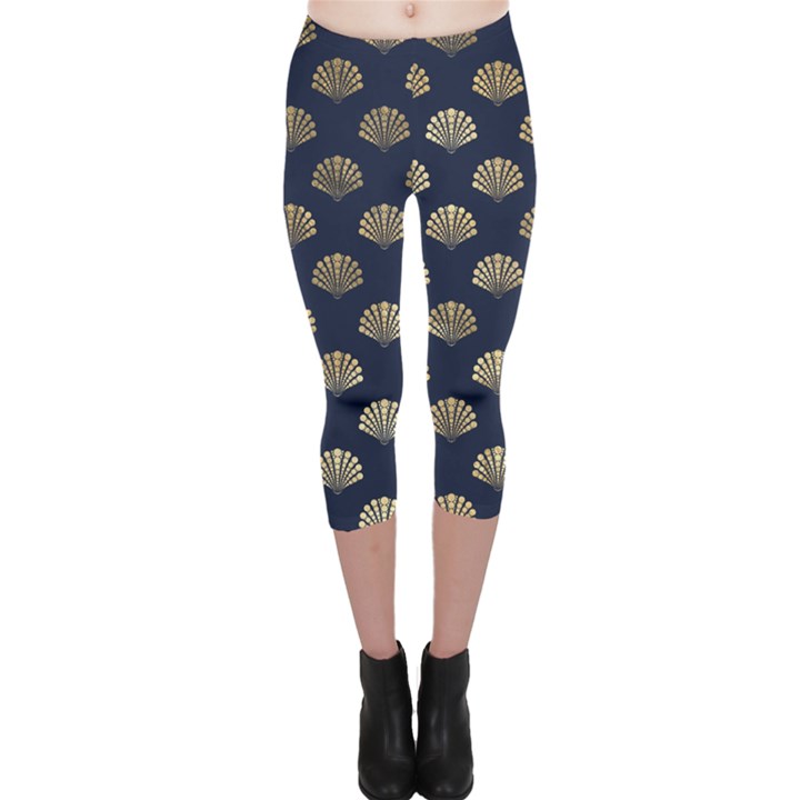 Cute Sea Shells  Capri Leggings 