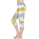 Cartoon Whale Seamless Background Capri Leggings  View3