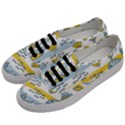 Cartoon Whale Seamless Background Men s Classic Low Top Sneakers View2