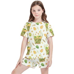 Easter Eggs   Kids  Tee And Sports Shorts Set by ConteMonfrey