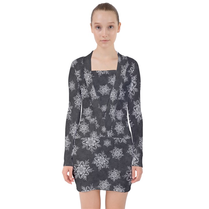 Snowflakes And Star Patterns Grey Snow V-neck Bodycon Long Sleeve Dress