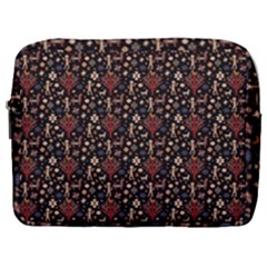 Carpet Symbols Make Up Pouch (large) by Gohar