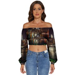 New York City Panorama Urban Hudson River Water Long Sleeve Crinkled Weave Crop Top