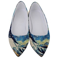 The Great Wave Of Kanagawa Painting Starry Night Vincent Van Gogh Women s Low Heels by danenraven