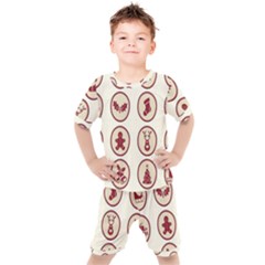 Christmas Winter Symbols Kids  Tee And Shorts Set by artworkshop