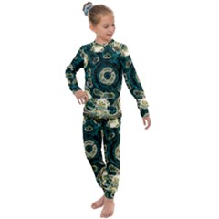 Fractal Glowing Kaleidoscope Wallpaper Art Design Kids  Long Sleeve Set  by Ravend