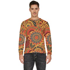 Bright Seamless Pattern-with-paisley-mehndi-elements-hand-drawn-wallpaper-with-floral-traditional-in Men s Fleece Sweatshirt