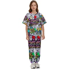 Hip Hop Background Kids  Tee And Pants Sports Set