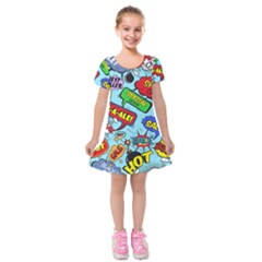 Comic Bubbles Seamless Pattern Kids  Short Sleeve Velvet Dress by Pakemis