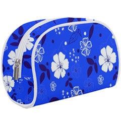 Blooming-seamless-pattern-blue-colors Make Up Case (large) by Pakemis