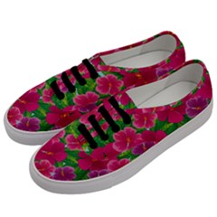 Background-cute-flowers-fuchsia-with-leaves Men s Classic Low Top Sneakers by Pakemis