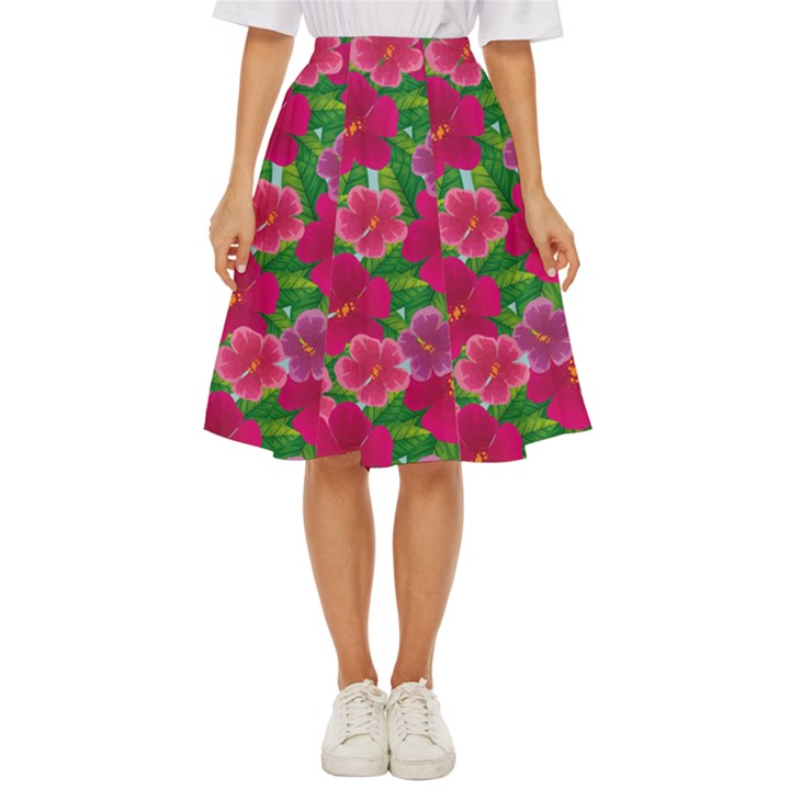 Background-cute-flowers-fuchsia-with-leaves Classic Short Skirt