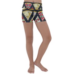 Vector-seamless-pattern-with-italian-pizza-top-view Kids  Lightweight Velour Yoga Shorts