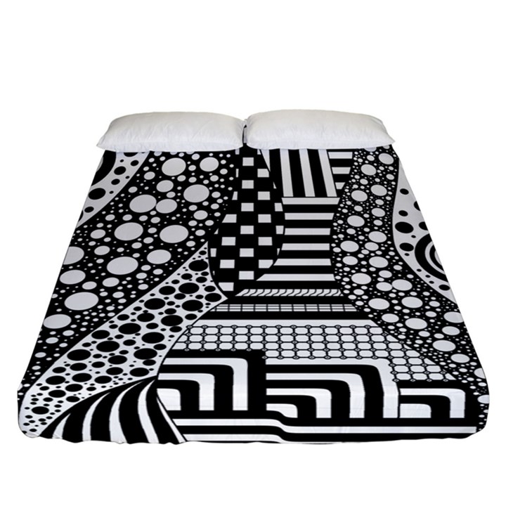 Black and white Fitted Sheet (California King Size)