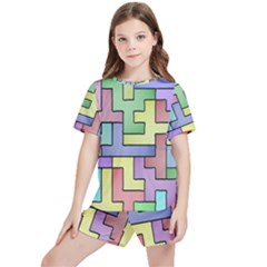 Colorful Stylish Design Kids  Tee And Sports Shorts Set by gasi