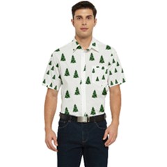 Green Christmas Trees White Men s Short Sleeve Pocket Shirt 