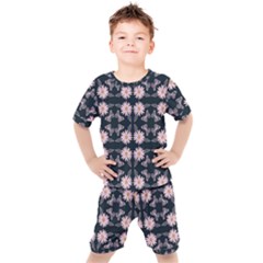 Flowers Daisies Spring Summer Kids  Tee And Shorts Set by Ravend