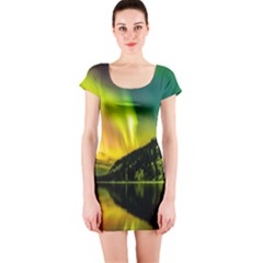 Scenic View Of Aurora Borealis Stretching Over A Lake At Night Short Sleeve Bodycon Dress by danenraven