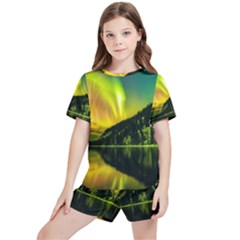 Scenic View Of Aurora Borealis Stretching Over A Lake At Night Kids  Tee And Sports Shorts Set by danenraven