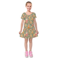 Pattern Seamless Kids  Short Sleeve Velvet Dress by artworkshop