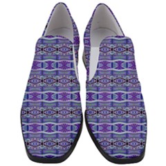 Vertical Striped Ornate Seamless Pattern Women Slip On Heel Loafers