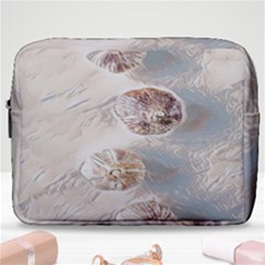 There`s Not Such A Thing As Too Much Garlic! Make Up Pouch (large) by ConteMonfrey