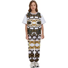  Im Fourth Dimension Trockit Kids  Tee And Pants Sports Set