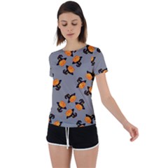 Pumpkin Heads With Hat Gray Back Circle Cutout Sports Tee by TetiBright